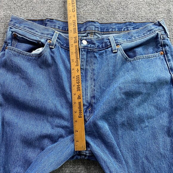 Levis 550 Jeans Mens 42 x 32 Blue Relaxed Fit slightly baggy Workwear Causal - Picture 8 of 15
